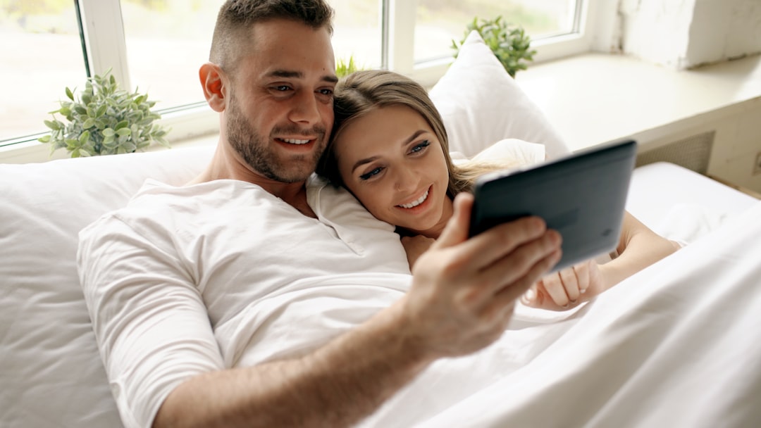 Pametne seksualne igračke: Kako tehnologija menja intimnost u 2026.